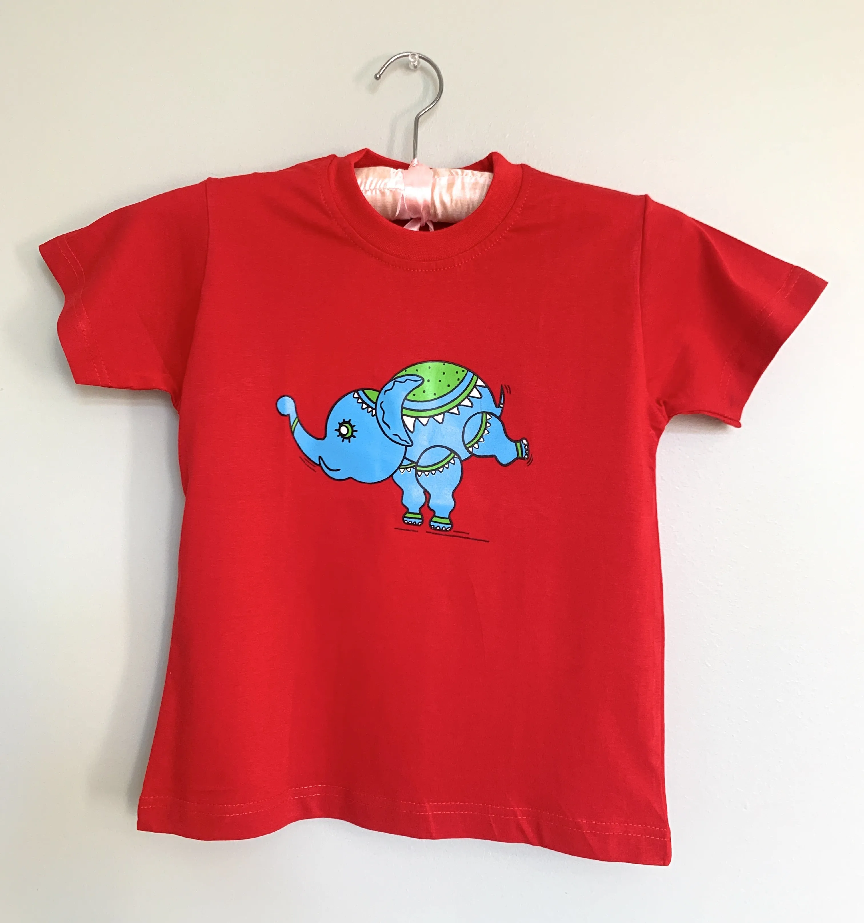 Cute Red Elephant T-Shirt ( Pack of 1)