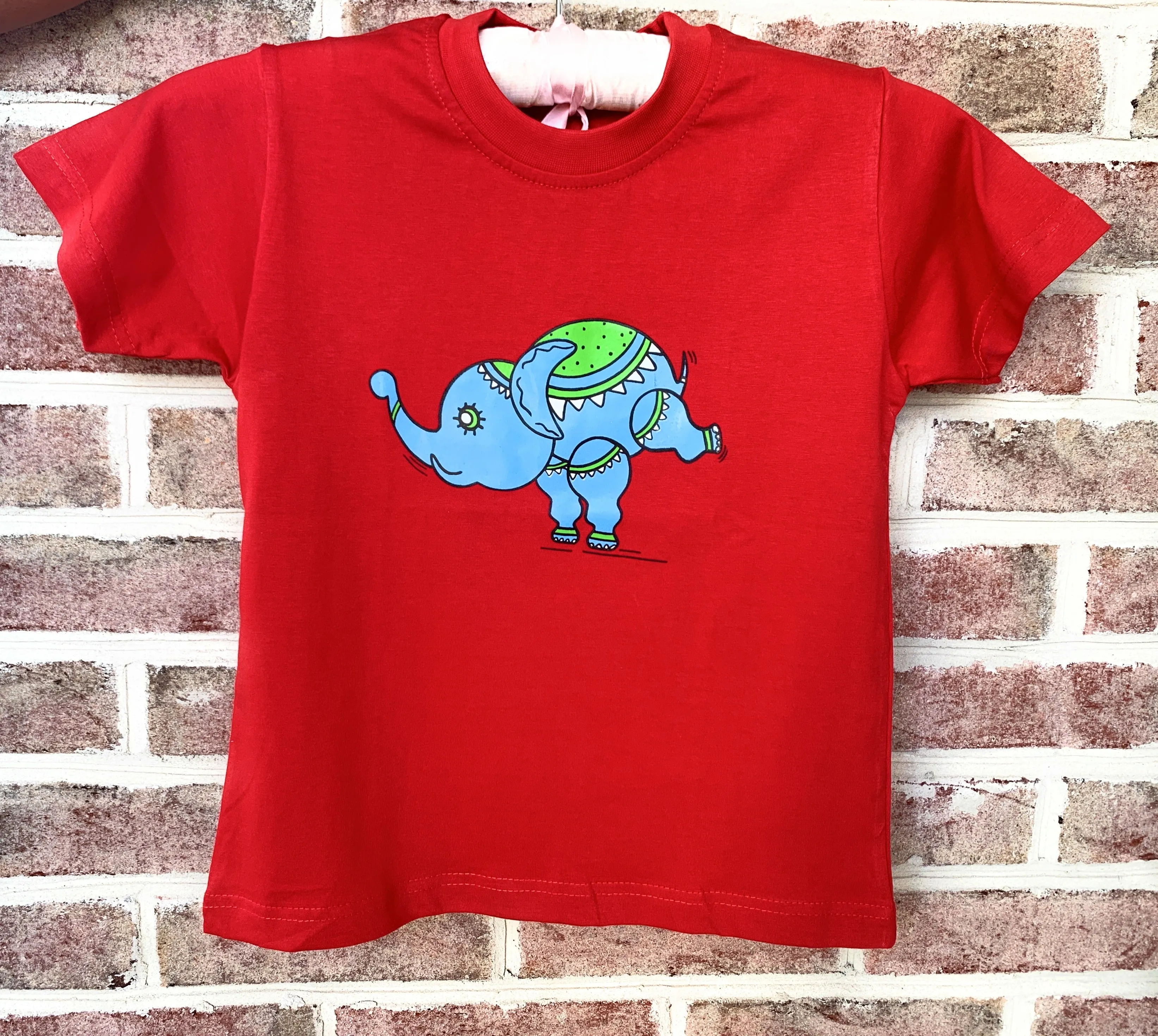 Cute Red Elephant T-Shirt ( Pack of 1)